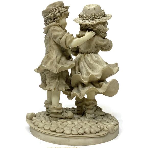 Regency Fine Arts Figurine Boy and Girl With Puppy on Gray Cobbled Base 6.25" - Picture 7 of 8